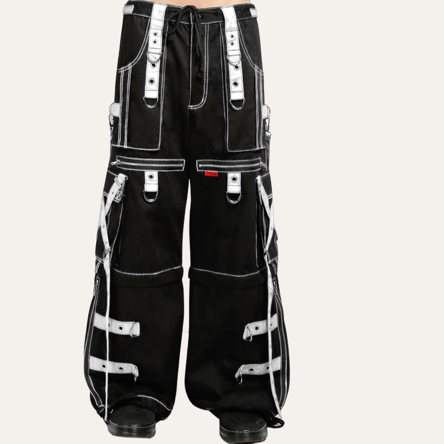 emo pants baggy