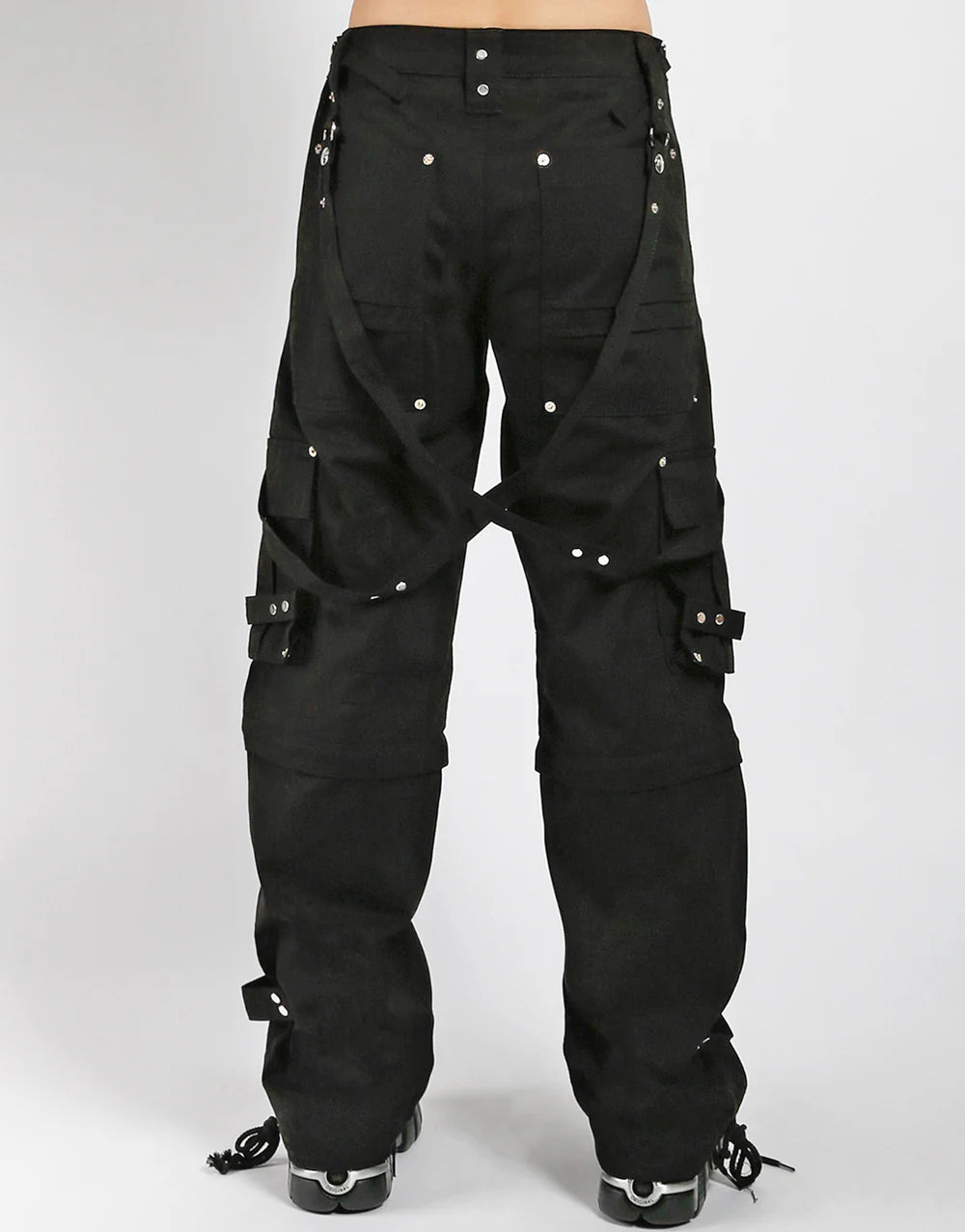 baggy cargo pants